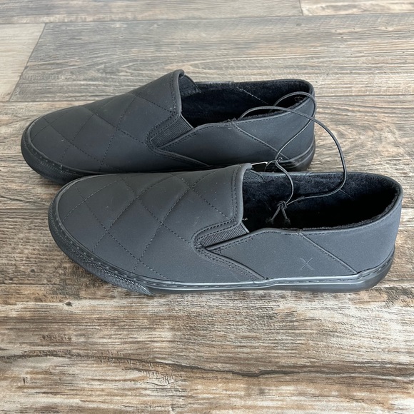 EXPRESS Black Convertible Slip-On Sneaker Slippers Black size 8 - Picture 1 of 7